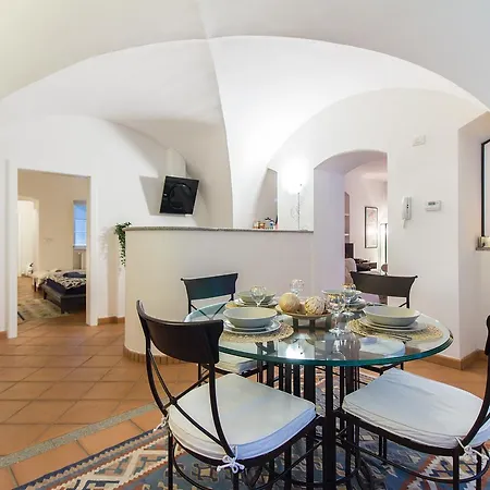 Charming Lesser Town By Easybnb Apartamento