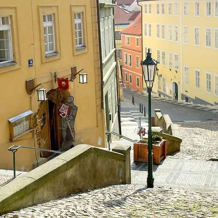 Charming Lesser Town By Easybnb * Praga