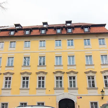 Apartamento Charming Lesser Town By Easybnb